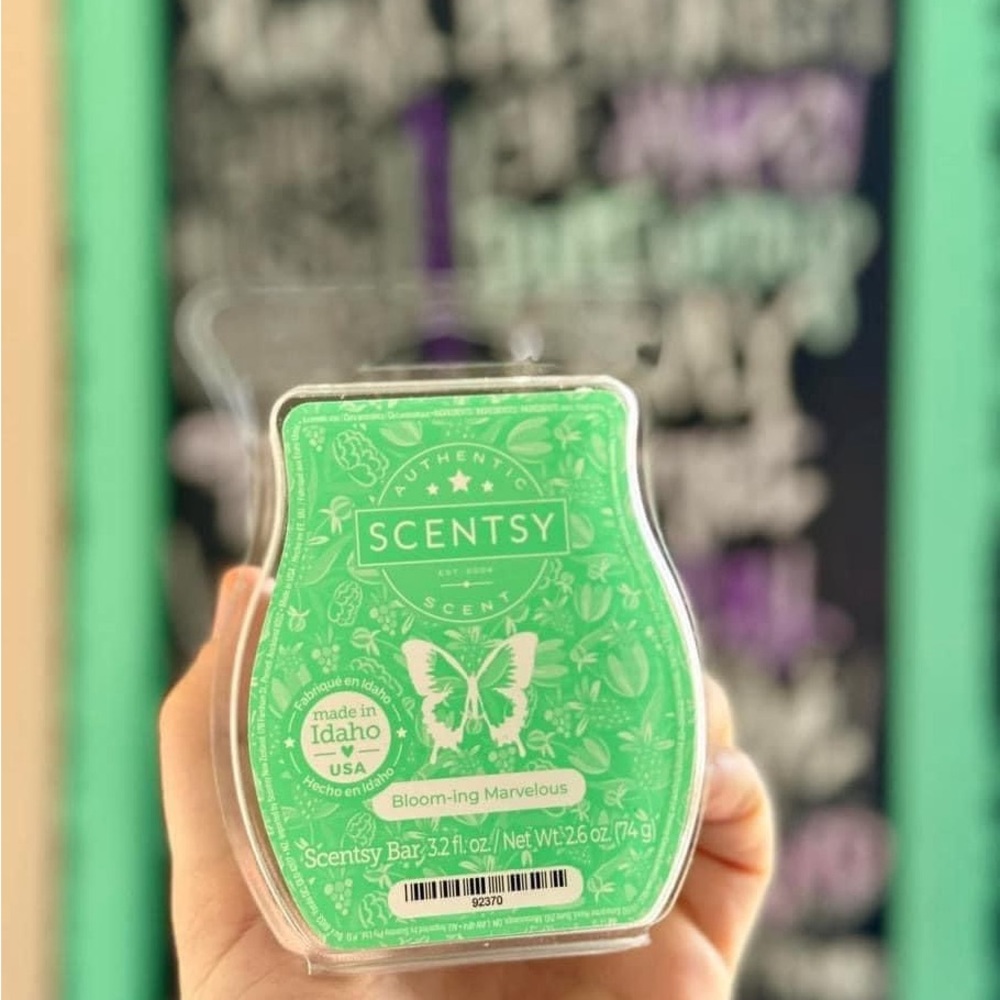 Bloom-ing Marvelous Scentsy Bar